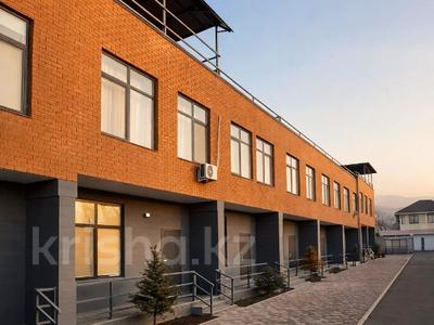 Отдельный дом · 5 комнат · 176 м² · 1.65 сот., мкр Думан-2 180 — ЖК Duman Hills за 77 млн 〒 в Алматы, Медеуский р-н