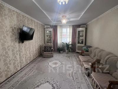 2-комнатная квартира · 95 м² · 1/5 этаж, Бокенбай Батыра за 32 млн ₸ в Актобе, мкр Авиатор