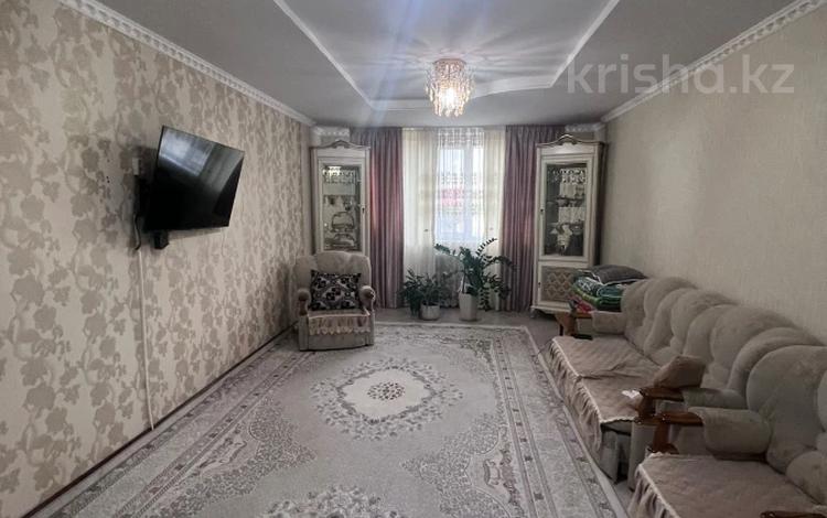 2-комнатная квартира · 95 м² · 1/5 этаж, Бокенбай Батыра за 32 млн ₸ в Актобе, мкр Авиатор — фото 18