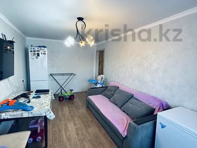 3-бөлмелі пәтер · 61 м² · 1/5 қабат, Майкудук, 15й микрорайон 16, бағасы: 12.9 млн ₸ в Караганде, Алихана Бокейханова р-н
