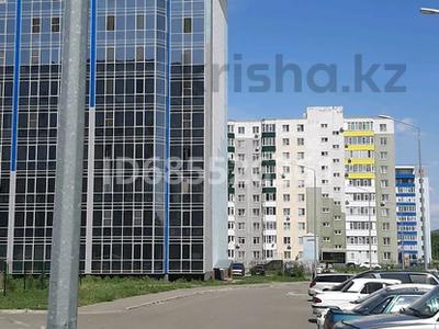 1-комнатная квартира, 48 м², 4/9 этаж, Жибек Жолы 3 за 19 млн 〒 в Усть-Каменогорске