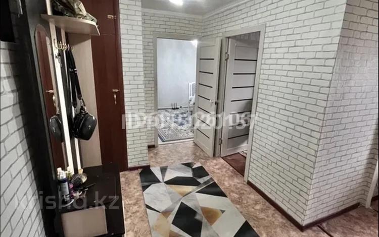 2-бөлмелі пәтер · 45 м² · 4/5 қабат, Жидебай батыр 7-10 7, бағасы: 12 млн ₸ в Балхаше — фото 2