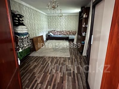 Жеке үй · 2 бөлме · 100 м² · 12 жүзд., Кошельного 14, бағасы: 30 млн ₸ в Аксае