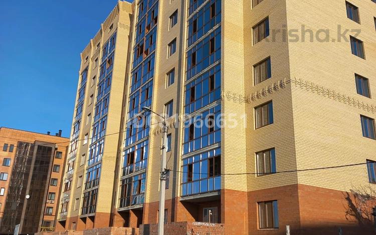 2-комнатная квартира, 74.7 м², 2/9 этаж, Назарбаева 288в за ~ 26.1 млн 〒 в Петропавловске — фото 2