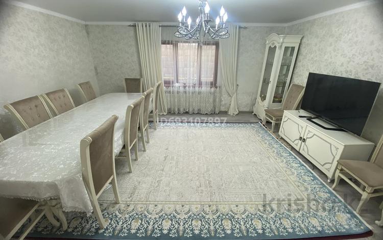 4-комнатная квартира, 104 м², 1/2 этаж, 4 микрорайон 1/1 — Б. Момышулы за 32 млн 〒 в Шымкенте, Туран р-н — фото 2