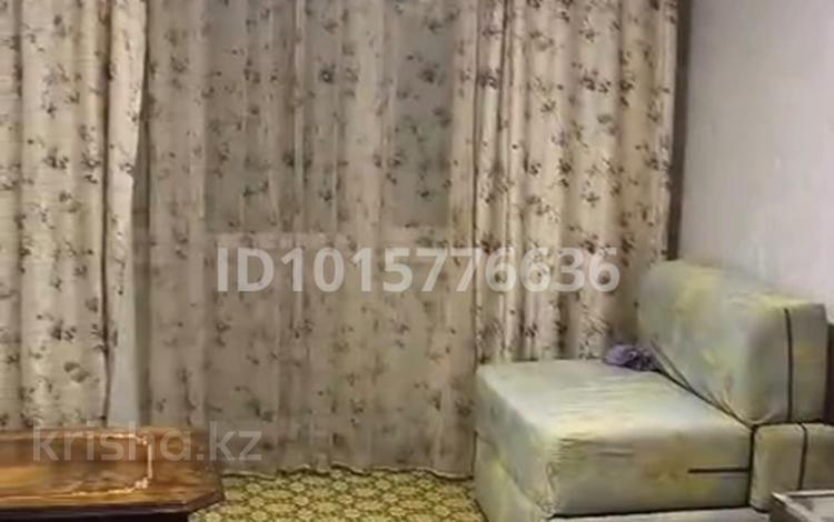3-комнатная квартира · 60 м² · 3/4 этаж, мкр №8 16 за 250 000 ₸ в Алматы, Ауэзовский р-н — фото 2