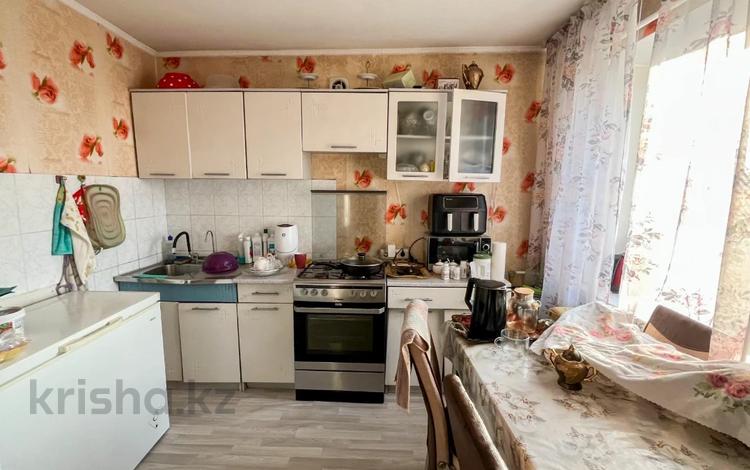4-бөлмелі пәтер · 75.9 м² · 4/4 қабат, Центр, бағасы: 27.5 млн ₸ в Талдыкоргане — фото 9