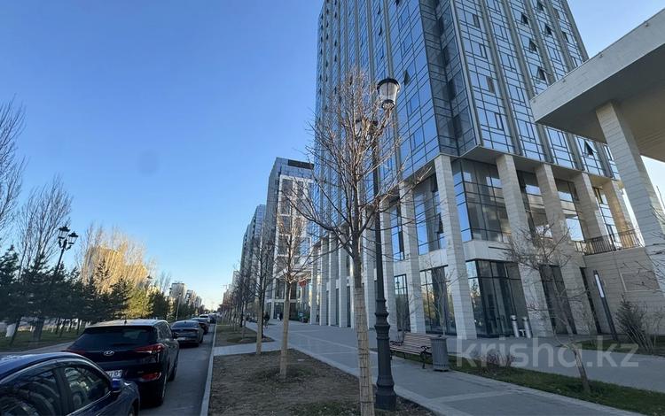 Свободное назначение · 332.5 м² за 670 млн ₸ в Астане, Есильский р-н — фото 3