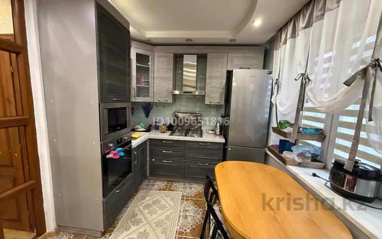 3-комнатная квартира · 73 м² · 2/5 этаж, Проспект Достык 276 — Омарова за 66 млн ₸ в Алматы, Медеуский р-н — фото 2