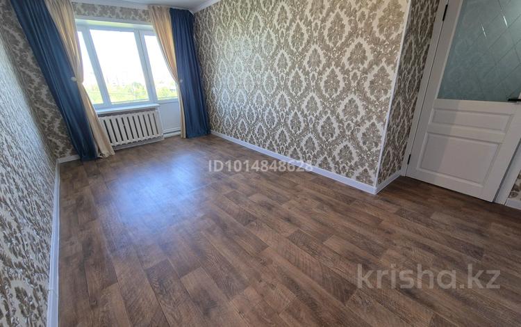 3-бөлмелі пәтер · 60 м² · 9/10 қабат, Юго-Восток ш/а. Строителей 13, бағасы: 20 млн ₸ в Караганде, Казыбек би р-н — фото 2