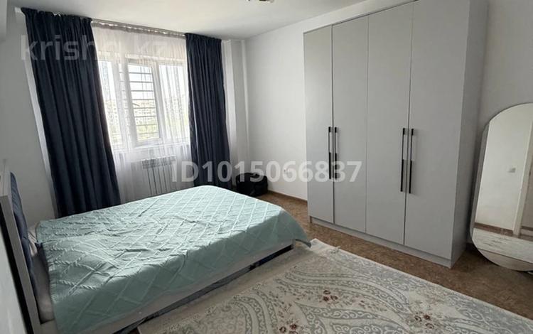 3 комнаты · 82 м² · 8/9 этаж, Боткина 12/1 за 150 000 ₸ в Алматы, Жетысуский р-н — фото 2