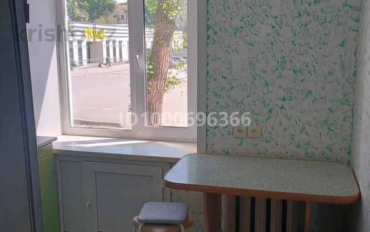 2-бөлмелі пәтер · 45 м² · 1/5 қабат, Парковая 70 — Супермаркет сити, бағасы: 10 млн ₸ в Рудном — фото 16