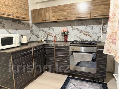 1-комнатная квартира · 38 м² · 1/5 этаж, Каирбекова — Возле ЦПКиО за 270 000 ₸ в Алматы, Медеуский р-н