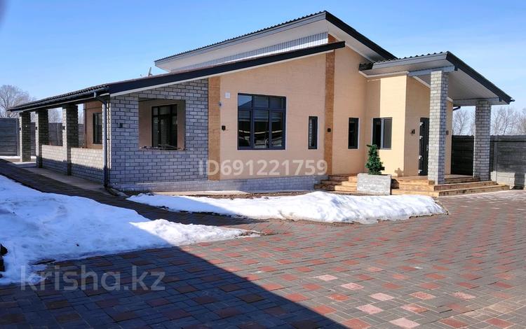 Отдельный дом • 4 комнаты • 142.4 м² • 6 сот., Токтарова за 62.7 млн 〒 в Каскелене — фото 24