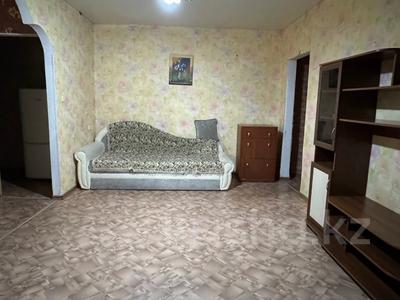 Пәтерлер в Западно-Казахстанской обл.: 3-бөлмелі пәтер · 51 м² · 2/2 қабат, Черекаева, бағасы: 80 000 〒 3-бөлмелі пәтер · 51 м² · 2/2 қабат, Черекаева, бағасы: 80 000 〒 в Уральске