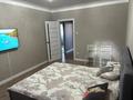 2-бөлмелі пәтер · 58 м² · 5/9 қабат, 4 мкр 11, бағасы: 300 000 ₸ в Аксае — фото 2
