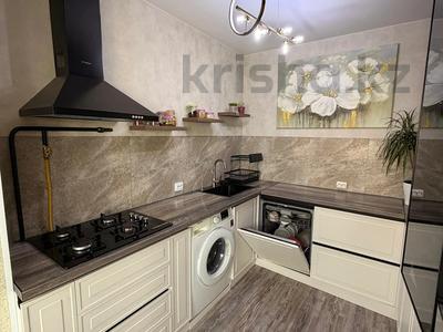 4-комнатная квартира · 88 м² · 5/5 этаж, 7-й мкр. 12 за 28 млн ₸ в Актау, 18-й мкр 