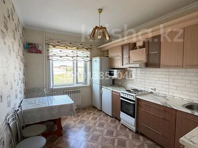 2-комнатная квартира · 60 м², мкр Юго-Восток, Шахтеров 74 — Шахтеров 74 за 210 000 ₸ в Караганде, Казыбек би р-н