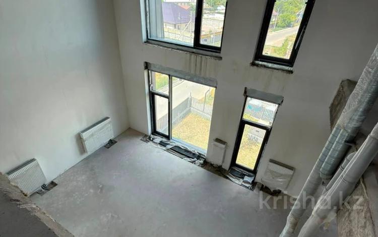 7-комнатная квартира · 291 м² · 3/4 этаж, Аккемер 32а за 261 млн ₸ в Астане, Есильский р-н — фото 14