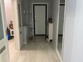 2-бөлмелі пәтер · 70 м² · 4/9 қабат, 10 мкр 21, бағасы: 250 000 ₸ в Аксае — фото 6