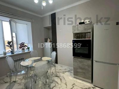 1-бөлмелі пәтер · 48 м² · 4/5 қабат, Алтын орда ш/а. 341в, бағасы: 20 млн ₸ в Актобе, мкр. Алтын орда