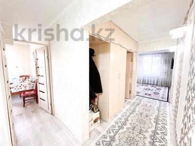 3-комнатная квартира, 56 м², 3/5 этаж, Самал 45 за 18 млн 〒 в Талдыкоргане, мкр Самал
