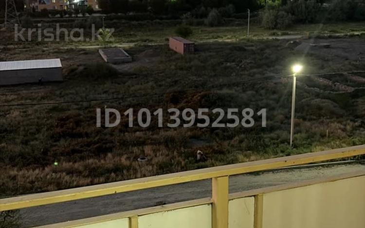 2-комнатная квартира · 64 м² · 5/5 этаж, 15 мкр 1029 за 17 млн ₸ в Таразе — фото 2