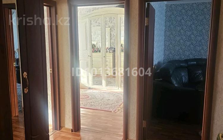 3-комнатная квартира · 60 м² · 3/5 этаж, проспект Абая 66а за 14.2 млн ₸ в Шахтинске — фото 2
