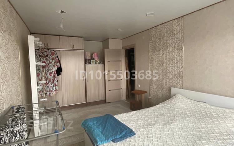 1-комнатная квартира · 31.5 м² · 5/5 этаж, Микрорайон 3 13 за 80 000 ₸ в Шемонаихе — фото 2