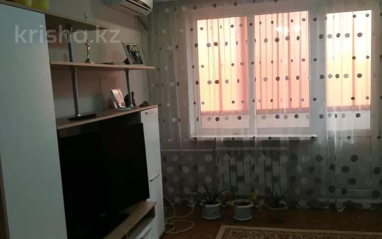 3-комнатная квартира · 50 м² · 5/5 этаж, мкр 5, Тургенева 96-2 за 14 млн ₸ в Актобе — фото 2