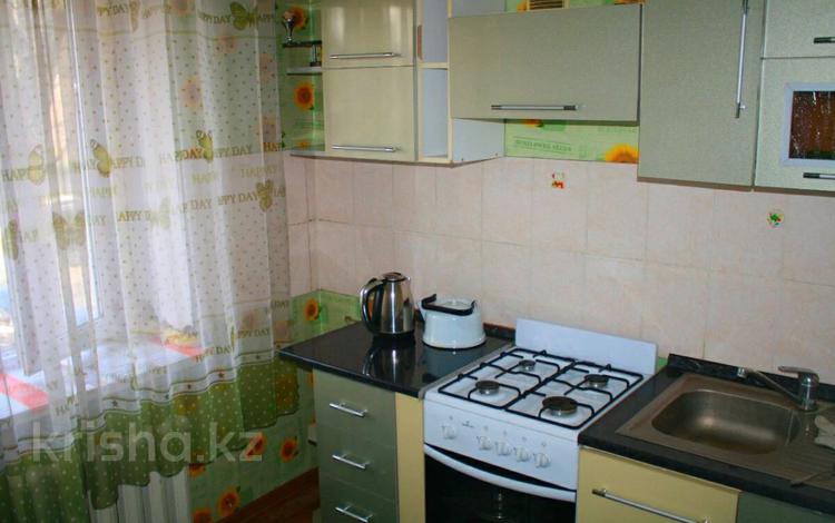 1-комнатная квартира, 32 м², Жансугурова 73 — Абая за 13 млн 〒 в Талдыкоргане — фото 2