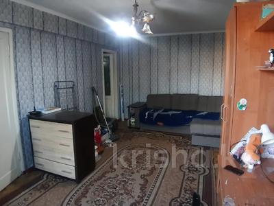 2-комнатная квартира, 45.4 м², 5/5 этаж, Бурова 17 за 12.5 млн 〒 в Усть-Каменогорске