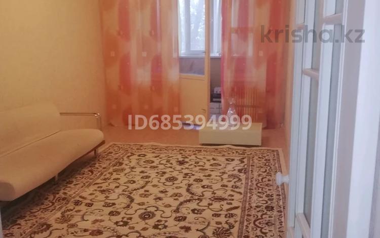 3-комнатная квартира, 71 м², 1/5 этаж, 28-й мкр 14