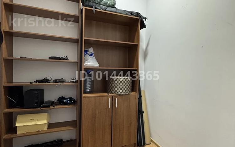 2-комнатная квартира · 120 м² · 5/8 этаж, Достык 14 за 400 000 ₸ в Астане, Есильский р-н — фото 2