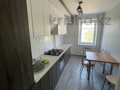 4-комнатная квартира, 80 м², 4/9 этаж, Абая за 24.8 млн 〒 в Уральске