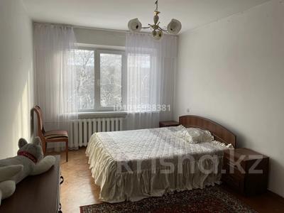 3-комнатная квартира · 64 м² · 5/5 этаж, Тулебаева — Тулебаева Макатаева за 310 000 ₸ в Алматы, Медеуский р-н