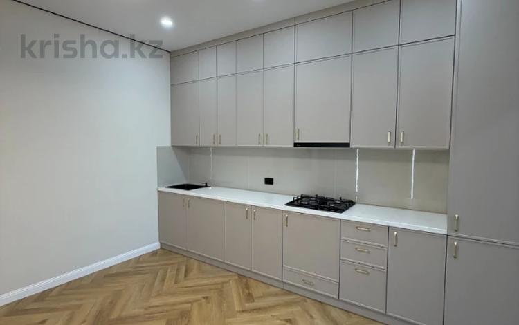 2-бөлмелі пәтер · 70 м² · 4/5 қабат, Алтын орда, бағасы: 32.5 млн ₸ в Актобе — фото 4