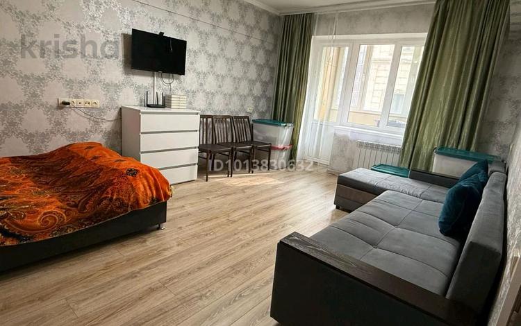 1-бөлмелі пәтер · 38 м² · 4/7 қабат, Толе би, бағасы: 220 000 ₸ в Алматы, Алмалинский р-н — фото 2