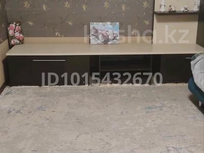 2-бөлмелі пәтер · 39.6 м² · 1/5 қабат, Алматинская 77 — ТД Аружан, школа гимназия 11, бағасы: 14 млн ₸ в Усть-Каменогорске, Ульбинский