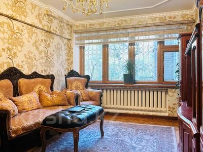 3-комнатная квартира · 70 м² · 2/5 этаж, мкр Самал-1 за 86 млн 〒 в Алматы, Медеуский р-н