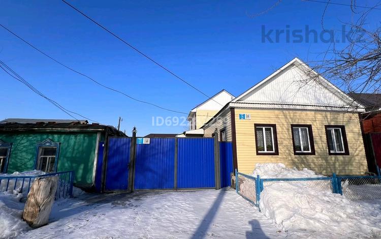 Отдельный дом · 5 комнат · 100.3 м² · 6 сот., Старый город, Жазыкова 37-39 — Малышка за 21.5 млн ₸ в Актобе — фото 2