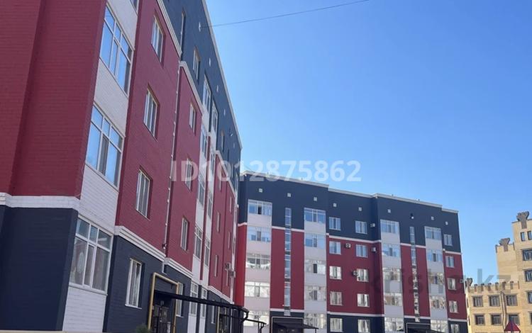 2-комнатная квартира · 77 м² · 4/5 этаж, мкр. Алтын орда, ​Батыс 2 микрорайон 47Г за 30 млн ₸ в Актобе — фото 2
