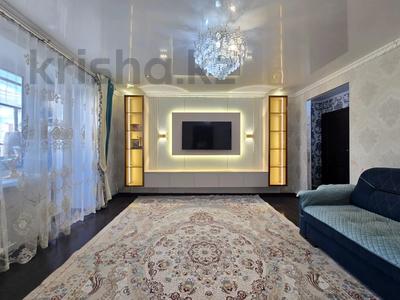 3-комнатная квартира · 54.7 м² · 7/9 этаж, 7-й мкр. за 10.5 млн ₸ в Темиртау