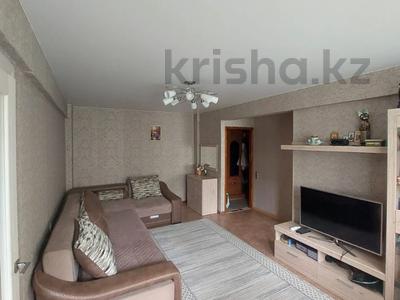 2-комнатная квартира, 45 м², 2/5 этаж, Назарбаева за 16.9 млн 〒 в Усть-Каменогорске