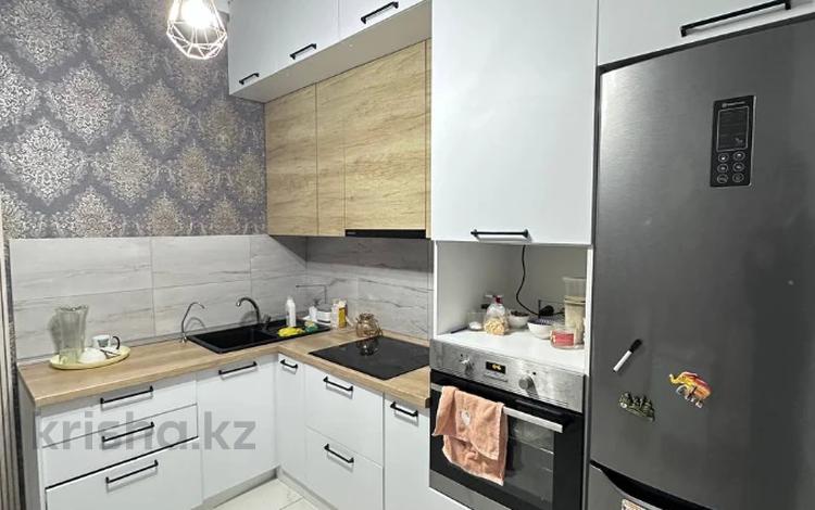 2-бөлмелі пәтер · 51 м² · 3/12 қабат, Шамши Калдаякова 17 — Сарыкол, бағасы: 35 млн ₸ в Астане, Алматы р-н — фото 20