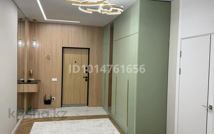 3-бөлмелі пәтер · 102.5 м² · 4/10 қабат, Ескі аэропорт ш/а., Самал — Коняхина, бағасы: 55 млн ₸ в Уральске, мкр Старый Аэропорт — фото 2
