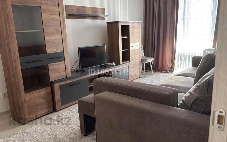 1-комнатная квартира · 45 м² · 8/9 этаж, мкр Ожет, Северное Кольцо за 220 000 ₸ в Алматы, Алатауский р-н — фото 2