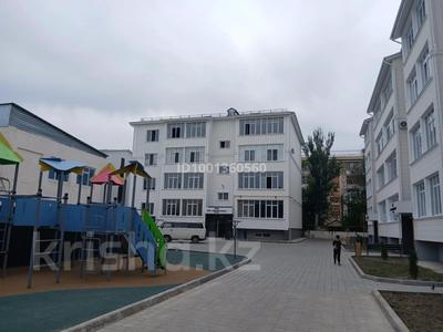 Пәтерлер в Жамбылской обл.: 3-бөлмелі пәтер · 84.7 м² · 4/4 қабат, Мкрн. Мынбулак 23в, бағасы: 24 млн 〒 3-бөлмелі пәтер · 84.7 м² · 4/4 қабат, Мкрн. Мынбулак 23в, бағасы: 24 млн 〒 в Таразе
