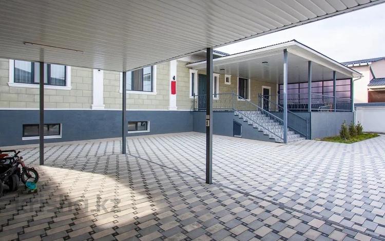Отдельный дом · 8 комнат · 700 м² · 14 сот., мкр Саялы — Саина за 235 млн ₸ в Алматы, Алатауский р-н — фото 4