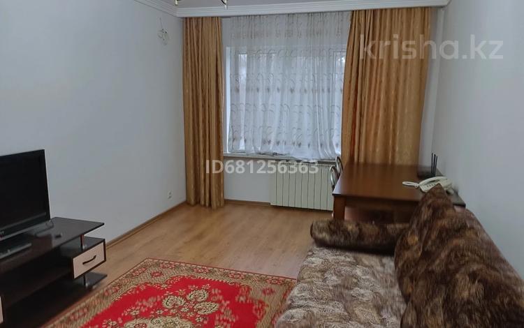 2-комнатная квартира · 43 м² · 3/5 этаж, Ж. Досмухамбетова 5 — Проспект Азаттык, между центральным мостом и санаторий Атырау за 180 000 ₸ — фото 2